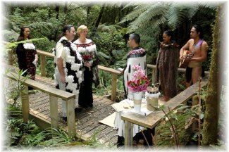 Korowai Ceremony - Maori weddings Rotorua